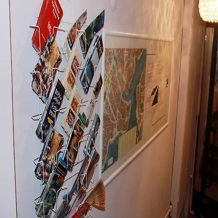 212 Ξενοδοχείο με διαμερίσματα 4*