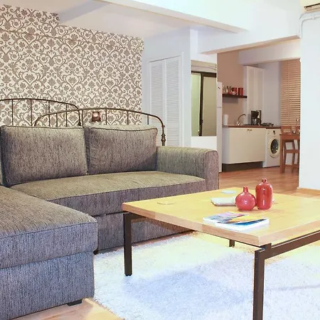 212 Ξενοδοχείο με διαμερίσματα 4*